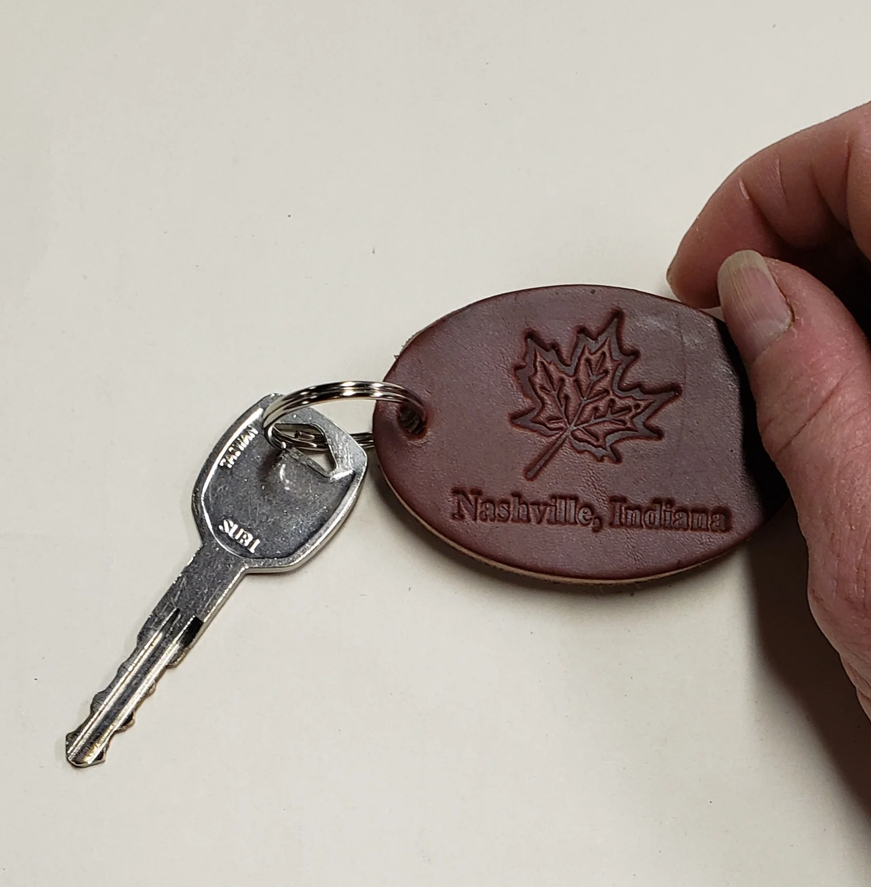 Keychain- Maple Leaf Nashville, Indiana - Image 4